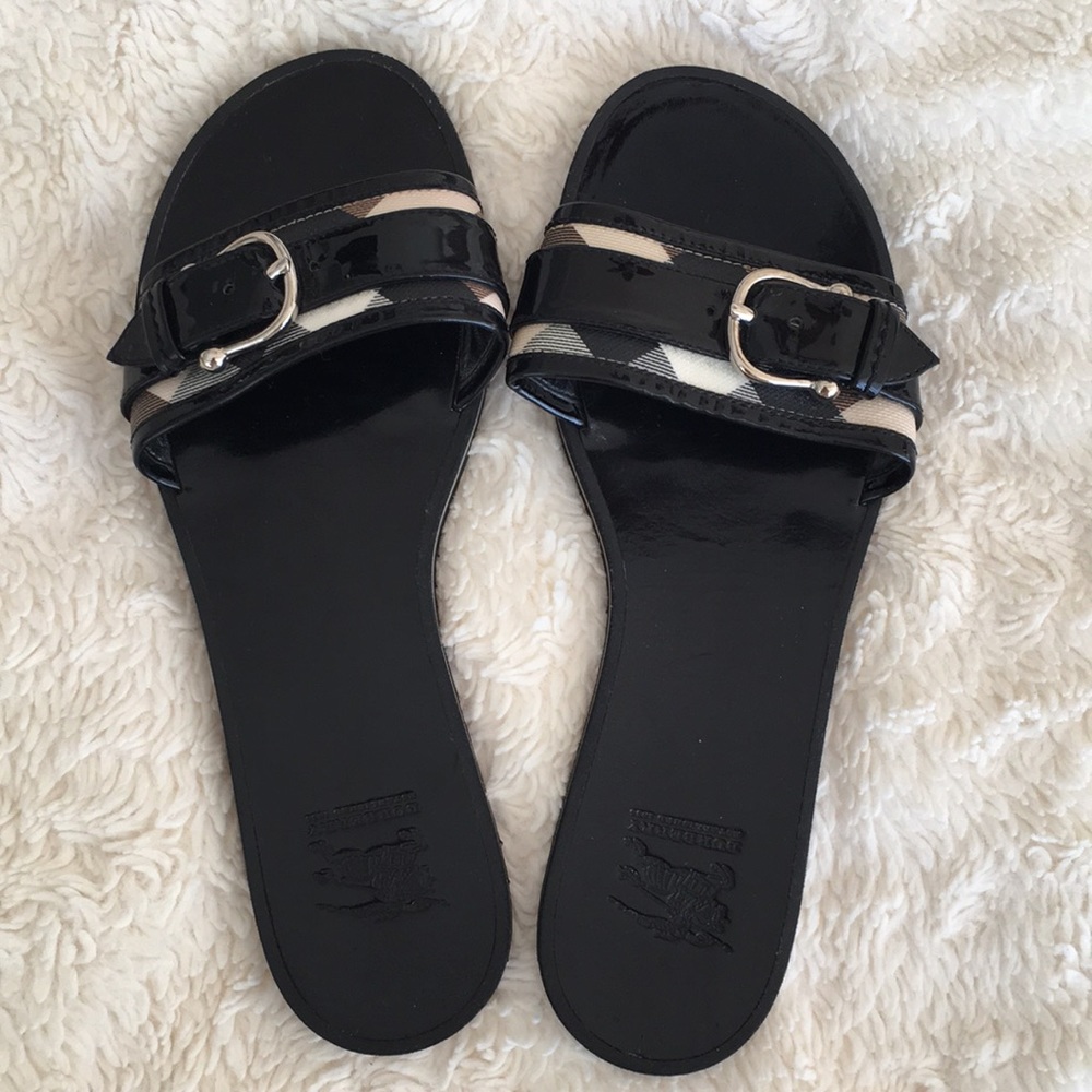 Burberry slide sandals